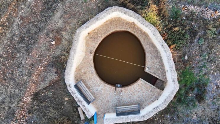 ¡Descubre los Baños del Barranco en Aldea del Rey! Un rincón de historia y aguas termales en Ciudad Real